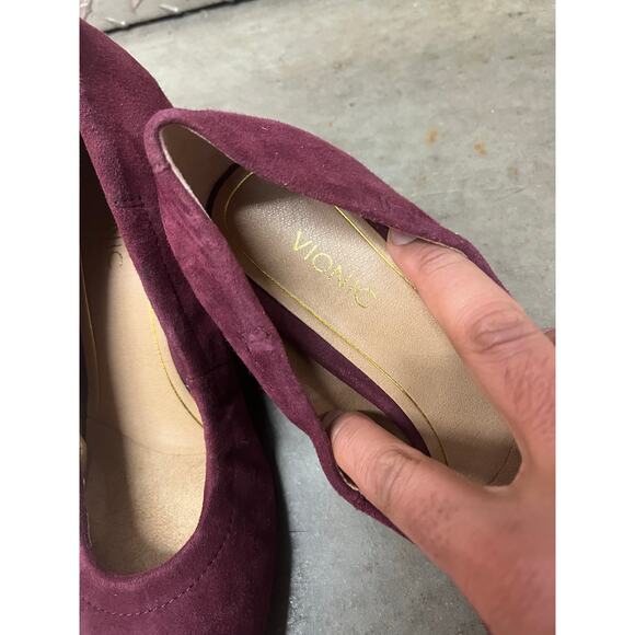 Vionic - Camden Suede Wedge / Maroon / 8.5 / NWOB - Picture 4 of 7